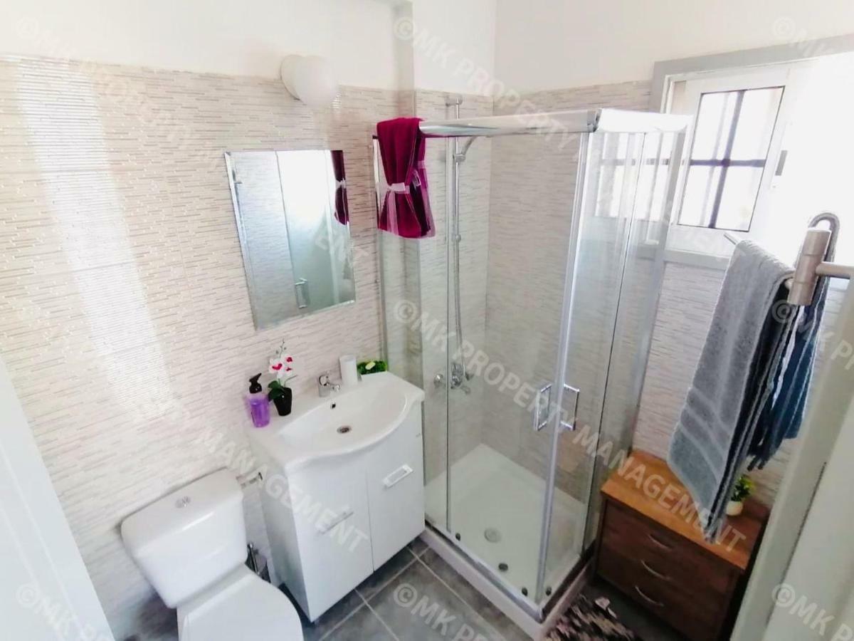 Lysia Sea-View Apartment Ларнака Экстерьер фото